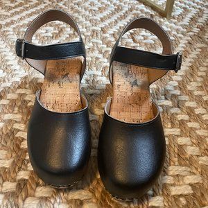 Vegan Leather Mary Jane Clogs